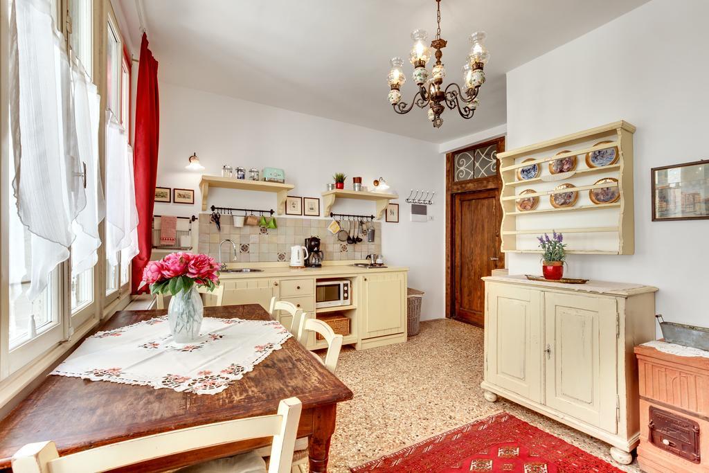 Ca' Badoer Frari Apartment Veneţia Exterior foto