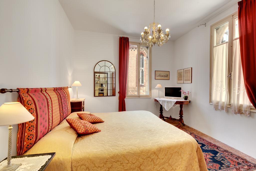Ca' Badoer Frari Apartment Veneţia Exterior foto
